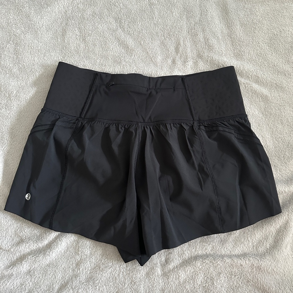 lululemon run in shorts